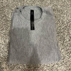 Lululemon merino wool sweater SZ Medium